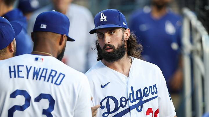 Miami Marlins v Los Angeles Dodgers
