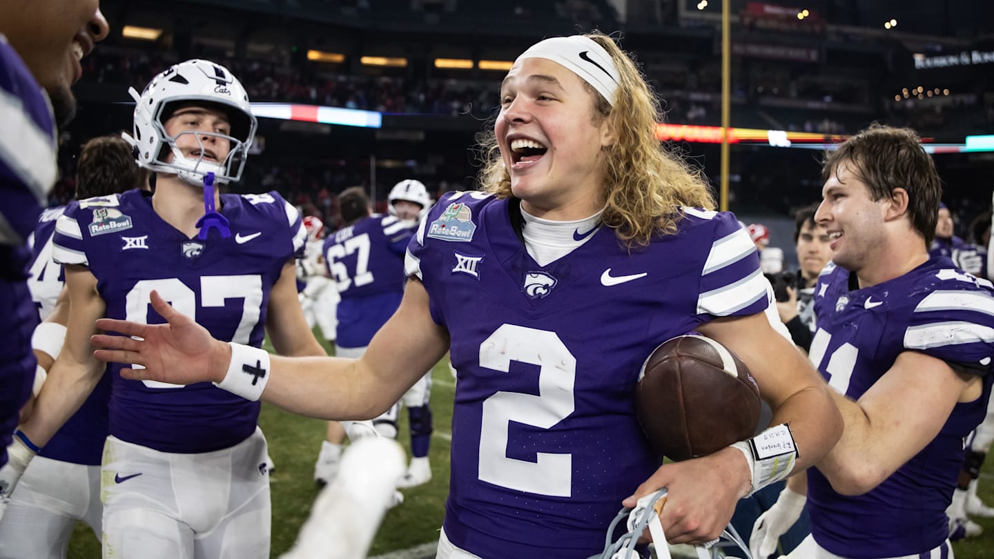 Here’s Why Kansas State Fans Should Be Excited About Quarterback Avery Johnson