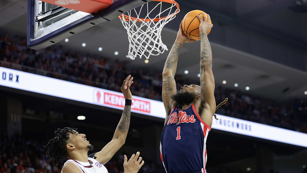 Ole Miss v Auburn