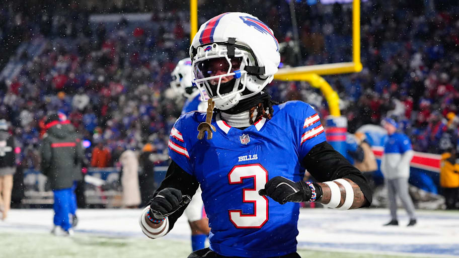 Jan 19, 2025; Orchard Park, New York, USA; Bills' Damar Hamlin warms up before the game against Ravens.