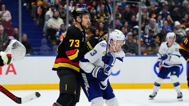 Tampa Bay Lightning v Vancouver Canucks