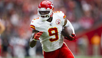 Sep 11, 2022; Glendale, Arizona, USA; Kansas City Chiefs wide receiver JuJu Smith-Schuster (9)