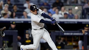 Pittsburgh Pirates v New York Yankees