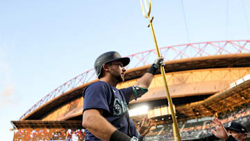 Cal Raleigh, Seattle Mariners agree to six-year contract extension prior to Opening Day 2025.