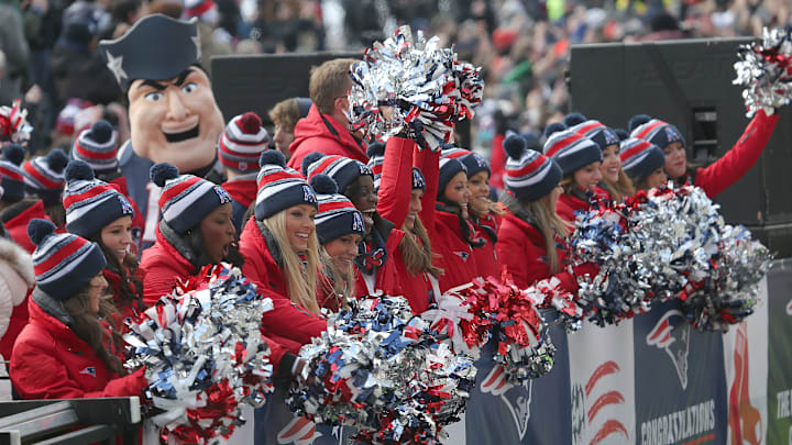 Patriots cheerleaders Patriots cheerleaders
