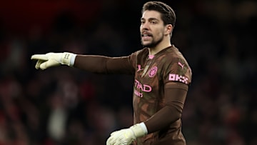 Ortega deve ser o goleiro titular dos Citizens