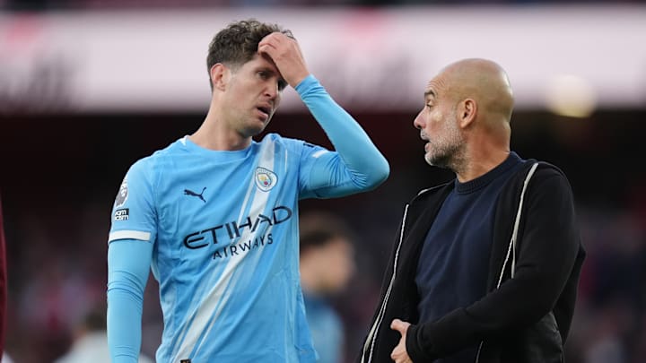 John Stones (l.) ist seit 2016 gemeinsam mit Pep Guardiola bei Man City