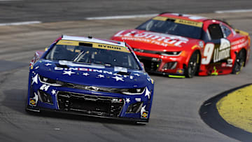 William Byron, Chase Elliott, Hendrick Motorsports, Martinsville Speedway, NASCAR
