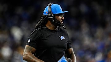 Detroit Lions defensive coordinator Kelvin Sheppard watches a play against Green Bay Packers during the second half at Ford Field in Detroit on Thursday, Nov. 27, 2025.