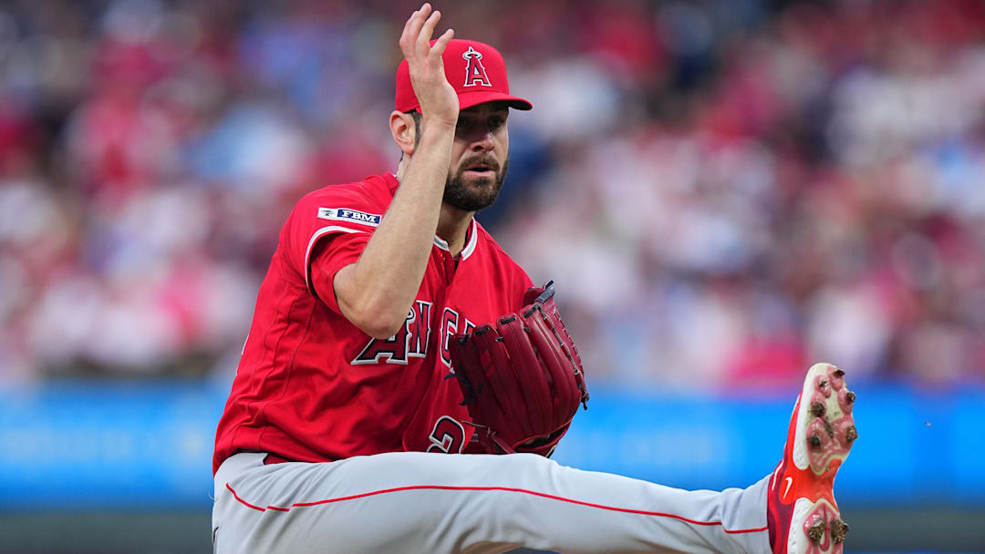 Los Angeles Angels v Philadelphia Phillies