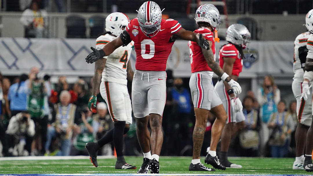 Dec 31, 2025; Arlington, TX, USA; Ohio State Buckeyes linebacker Sonny Styles (0) reacts in the in the second quarter against the Miami Hurricanes during the 2025 Cotton Bowl and quarterfinal game of the College Football Playoff at AT&T Stadium. Mandatory Credit: Raymond Carlin III-Imagn Images