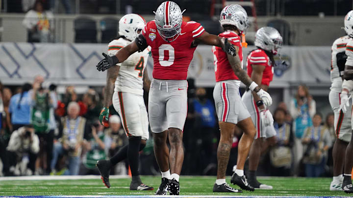 Dec 31, 2025; Arlington, TX, USA; Ohio State Buckeyes linebacker Sonny Styles (0) reacts in the in the second quarter against the Miami Hurricanes during the 2025 Cotton Bowl and quarterfinal game of the College Football Playoff at AT&T Stadium. Mandatory Credit: Raymond Carlin III-Imagn Images