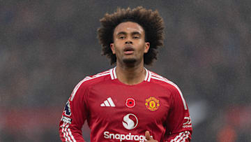Manchester United are already weighing up parting ways with Joshua Zirkzee