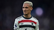 Antony está fora dos planos no Manchester United