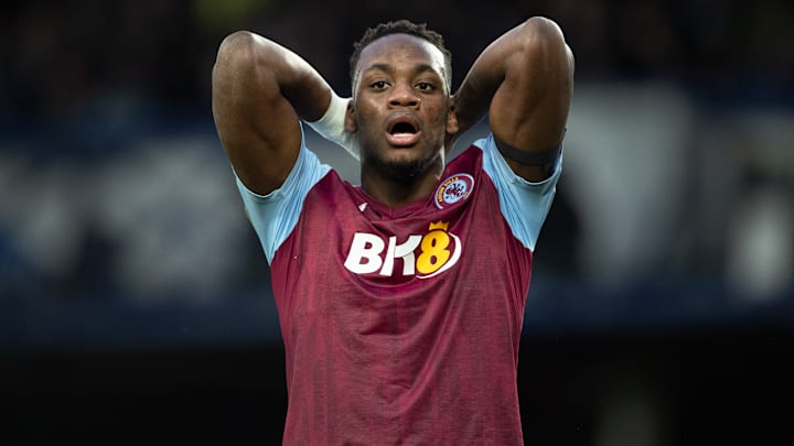 Everton FC v Aston Villa - Premier League