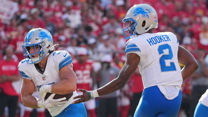 Detroit Lions quarterback Hendon Hooker (2)  