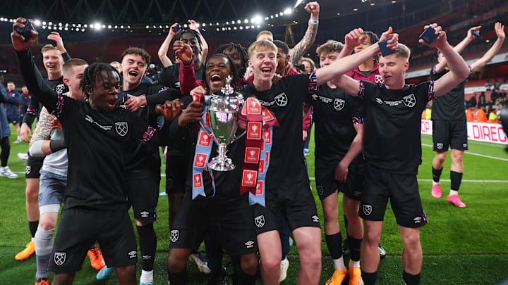 Arsenal U18 v West Ham United U18 - FA Youth Cup Final