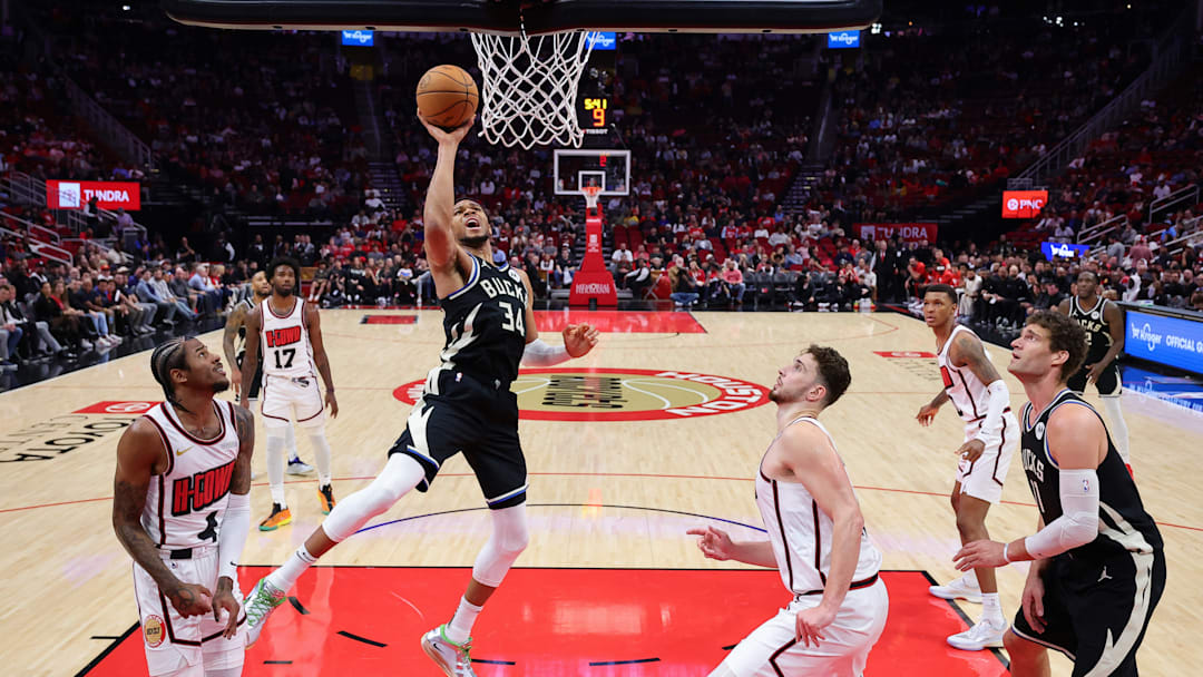 Milwaukee Bucks v Houston Rockets