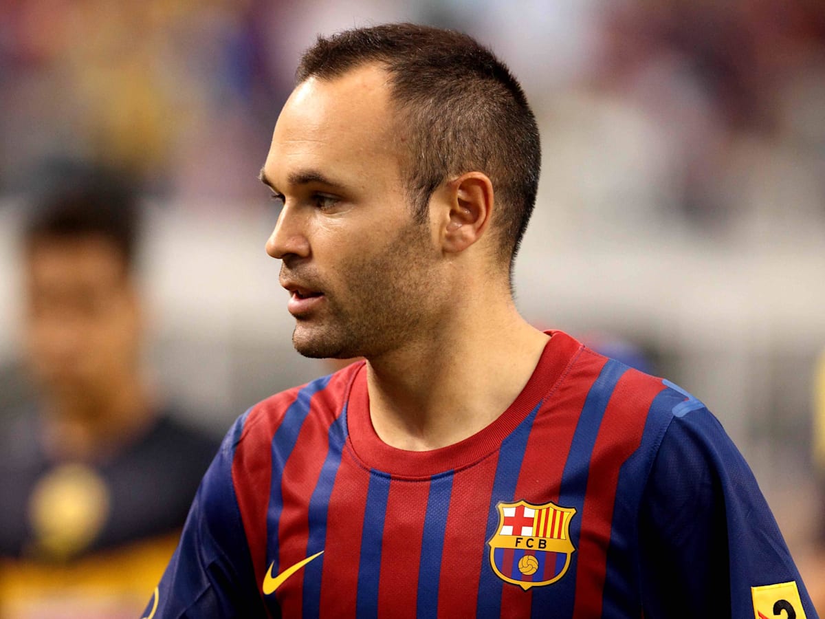 Ranking The 25 Best Soccer Midfielders of All Time