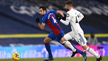 Leeds e Crystal Palace medem forças pela 14ª rodada da Premier League
