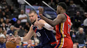 Apr 2, 2025; Inglewood, California, USA; Los Angeles Clippers center Ivica Zubac (40) is defended by New Orleans Pelicans center Yves Missi (21) as he drives to the basket in the second half at Intuit Dome. Mandatory Credit: Jayne Kamin-Oncea-Imagn Images