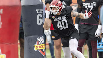 Jan 30, 2025; Mobile, AL, USA; National team defensive lineman Landon Jackson of Arkansas (40) works through drills during Senior Bowl practice for the National team at Hancock Whitney Stadium. Mandatory Credit: Vasha Hunt-Imagn Images