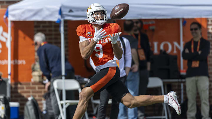 Jan 29, 2025; Mobile, AL, USA; National team wide receiver Jayden Higgins of Iowa State (9) grabs a pass during Senior Bowl practice for the National team at Hancock Whitney Stadium Jan 29, 2025; Mobile, AL, USA; National team wide receiver Jayden Higgins of Iowa State (9) grabs a pass during Senior Bowl practice for the National team at Hancock Whitney Stadium
