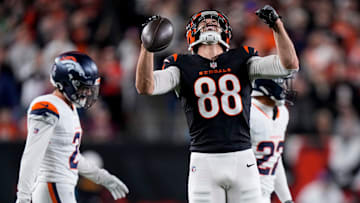 Cincinnati Bengals tight end Mike Gesicki (88)