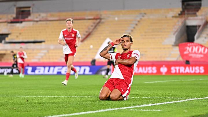 Paris Brunner traf gegen Freiburg erneut und unterstrich seine starke Form im Trikot der AS Monaco