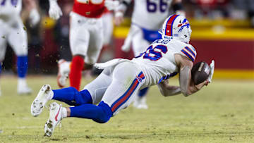 Jan 26, 2025; Buffalo Bills tight end Dalton Kincaid (86) drops a pass against the Kansas City Chiefs during the AFC Championship game.