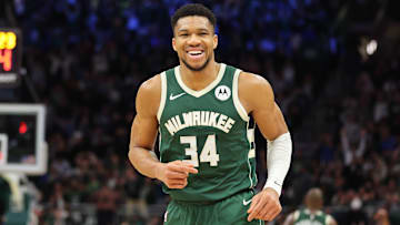 Cleveland Cavaliers v Milwaukee Bucks
