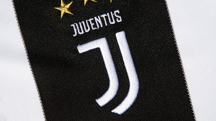 The Juventus Club Crest