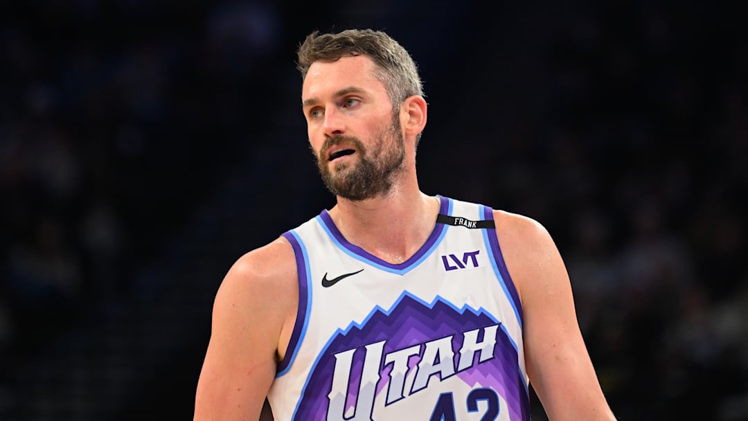 Chicago Bulls v Utah Jazz Chicago Bulls v Utah Jazz