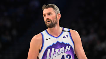 Chicago Bulls v Utah Jazz