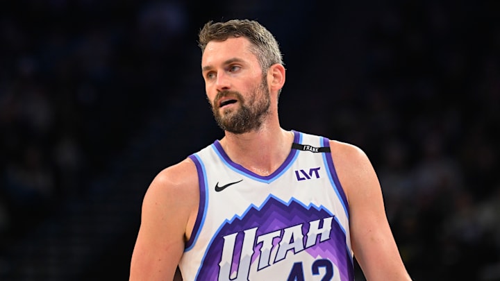 Chicago Bulls v Utah Jazz