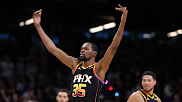 Cleveland Cavaliers v Phoenix Suns