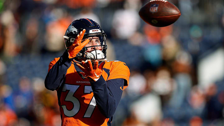 Nov 26, 2023; Denver, Colorado, USA; Denver Broncos cornerback Riley Moss (37) before the game against the Cleveland Browns at Empower Field at Mile High. Mandatory Credit: Isaiah J. Downing-Imagn Images