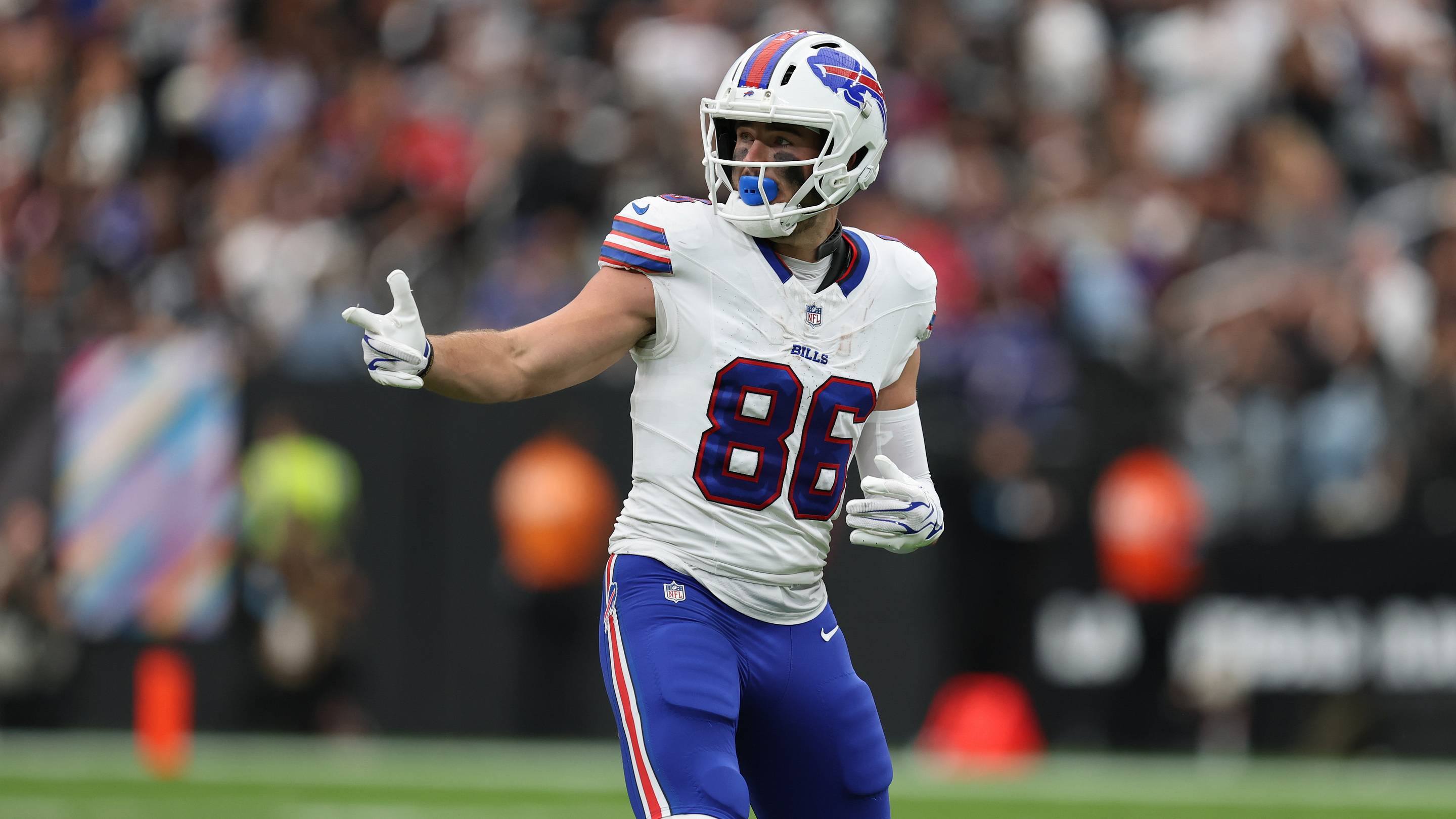 Bills' Friday Practice Update: Questions Remain for Dalton Kincaid, DJ Moore vs. Ravens