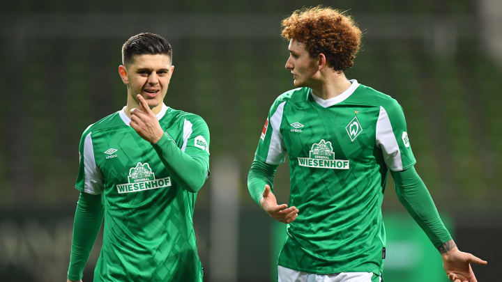 Milot Rashica (l.) und Josh Sargent (r.) kicken nun gemeinsam bei Norwich City in der Premier League Milot Rashica (l.) und Josh Sargent (r.) kicken nun gemeinsam bei Norwich City in der Premier League