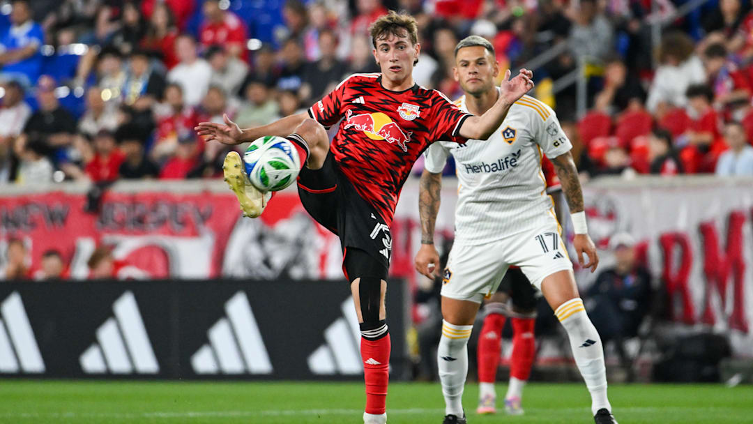 New York Red Bulls v LA Galaxy