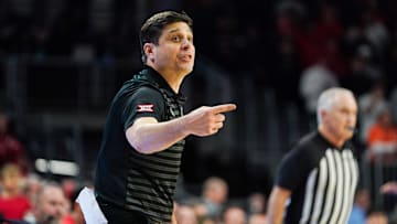 Cincinnati Bearcats head coach Wes Miller gestures to players in the second half of a NCAA men’s basketball game between the Cincinnati Bearcats and Utah Utes, Tuesday, Feb. 11, 2025, at Fifth Third Arena in Cincinnati.