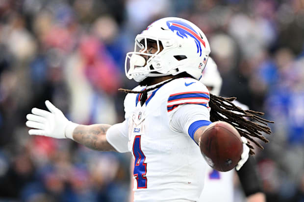 The Dallas Cowboys have been in search of an RB1 for several years, and despite addressing the position in the NFL offseason, there is still room for improvement. Could disgruntled Buffalo Bills star James Cook be the answer? -binh123