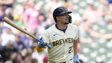 Toronto Blue Jays v Milwaukee Brewers