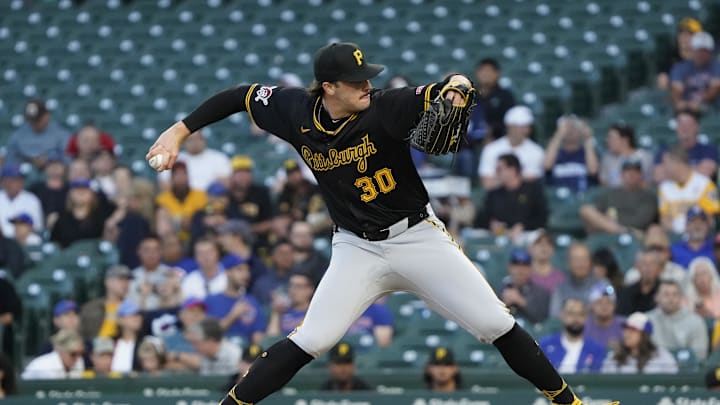 Pittsburgh Pirates pitcher Paul Skenes (30) throws the ball against the Chicago Cubs during the first inning at Wrigley Field on Sept 3.