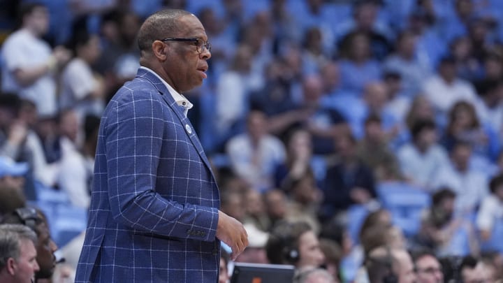 UNC basketball head coach Hubert Davis