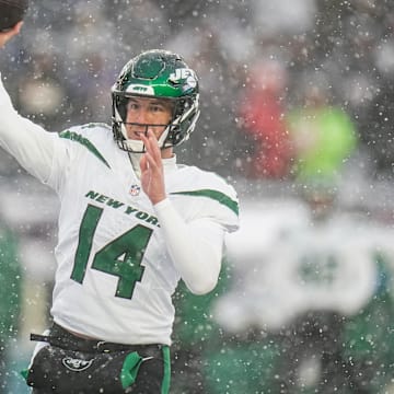 Jan 7, 2024; Foxborough, Massachusetts, USA; New York Jets quarterback Trevor Siemian (14) throws a pass against the New England Patriots in the second half at Gillette Stadium. Mandatory Credit: David Butler II-Imagn Images