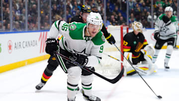 Dallas Stars v Vancouver Canucks