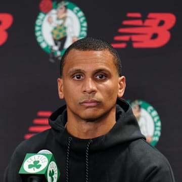 Oct 2, 2023; Boston, Celtics, USA; Boston Celtics head coach Joe Mazzulla talks with sports media during Boston Celtics Media Day. Mandatory Credit: David Butler II-Imagn Images