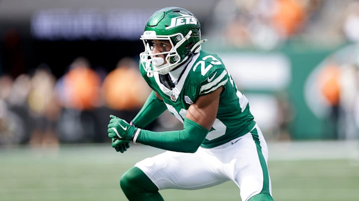 NY Jets cornerback Azareye'h Thomas