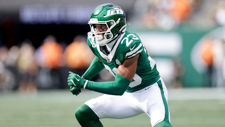 NY Jets cornerback Azareye'h Thomas